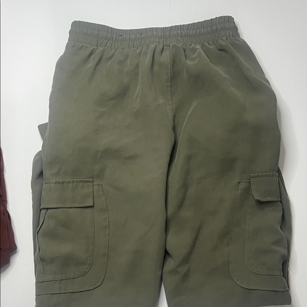 Like New - 3 pack INC Slack-Jogger Pants - Picture 5 of 14
